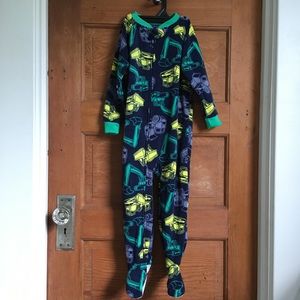 Carter’s onesie pajama